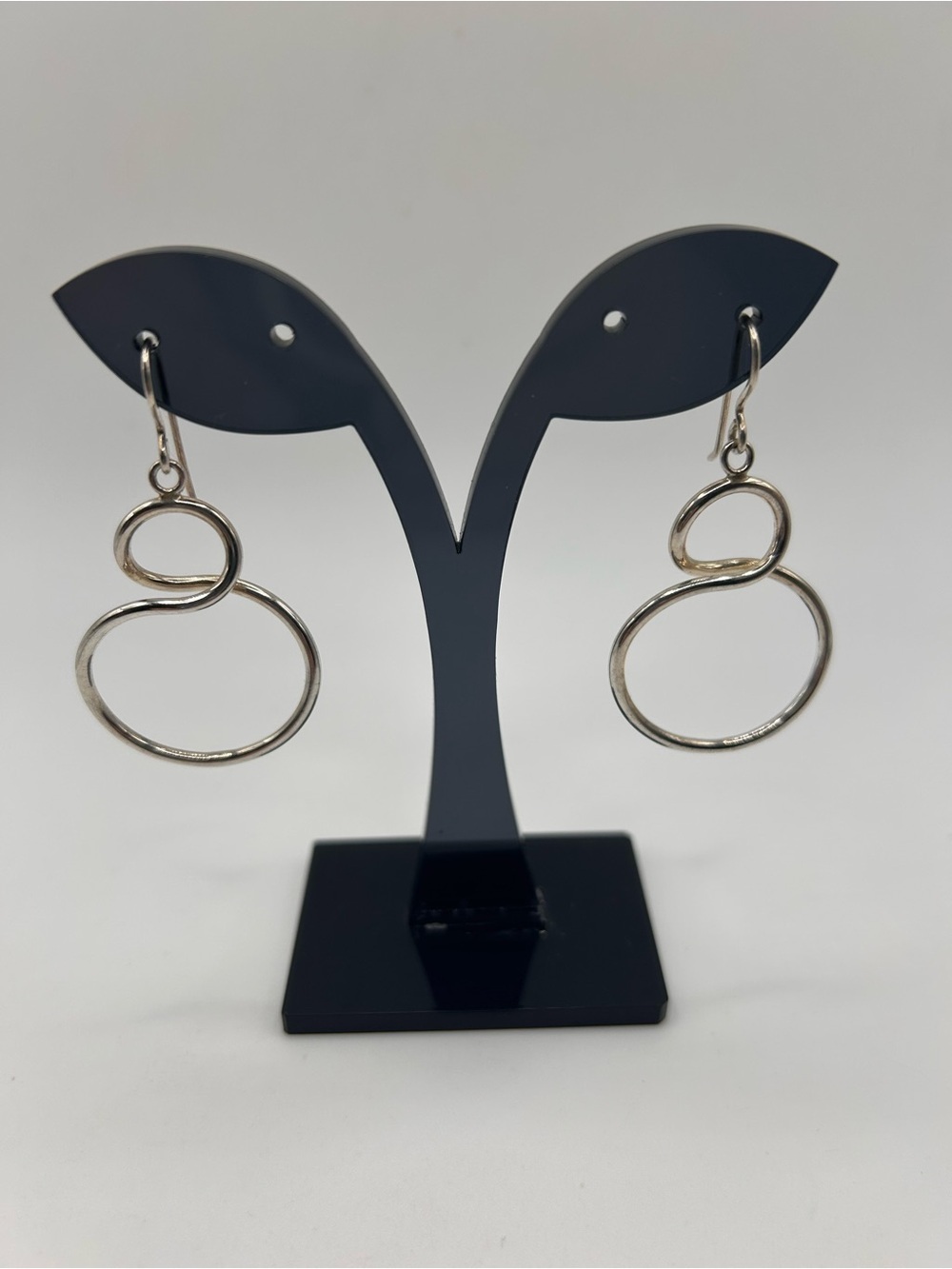 925 sterling silver figure 8 earrings